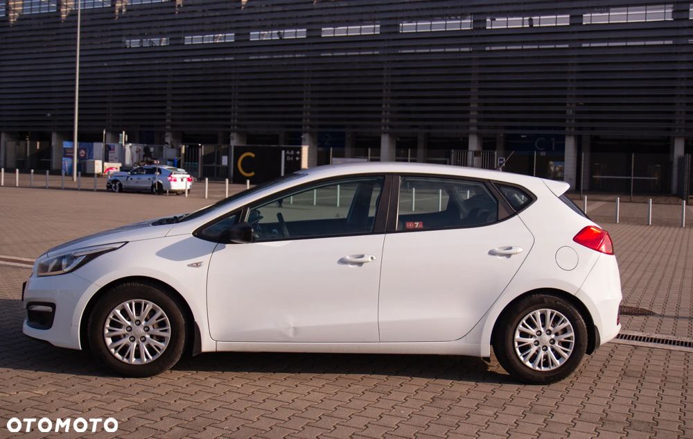 Kia Ceed 1.6 CRDi M - 1