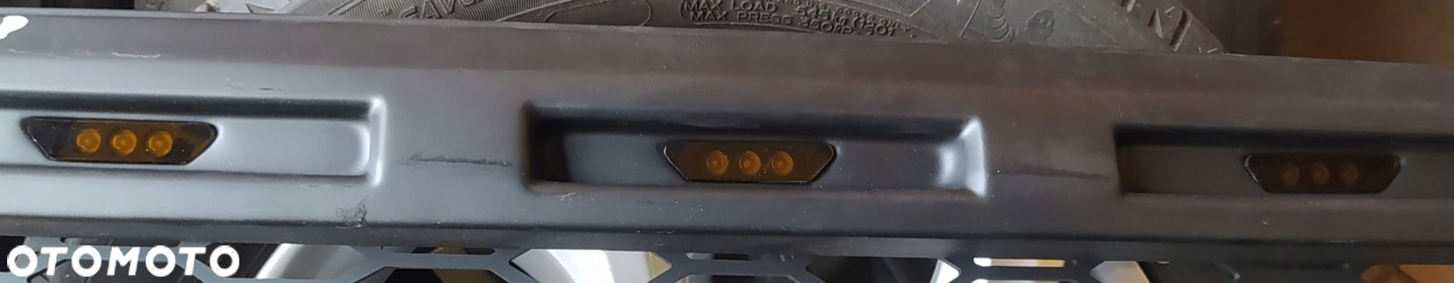Atrapa Ford Ranger - 3