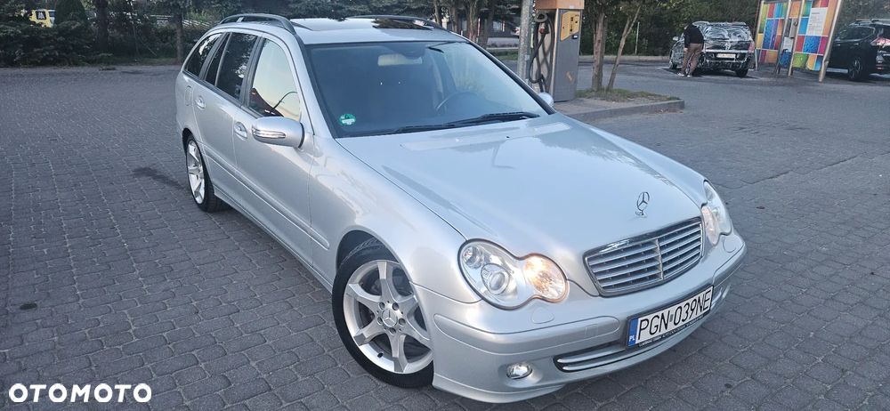 Mercedes-Benz Klasa C 180 Kompressor Automatik Avantgarde Sport Edition - 12