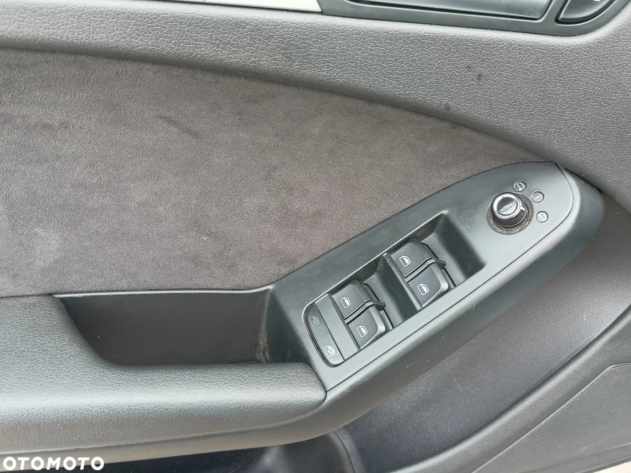 Audi A4 Avant 2.0 TDI DPF quattro S line Sportpaket (plus) - 22