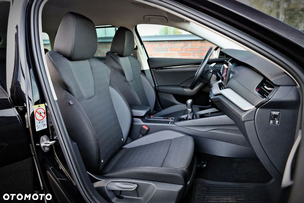 Skoda Octavia 1.5 TSI Selection - 24