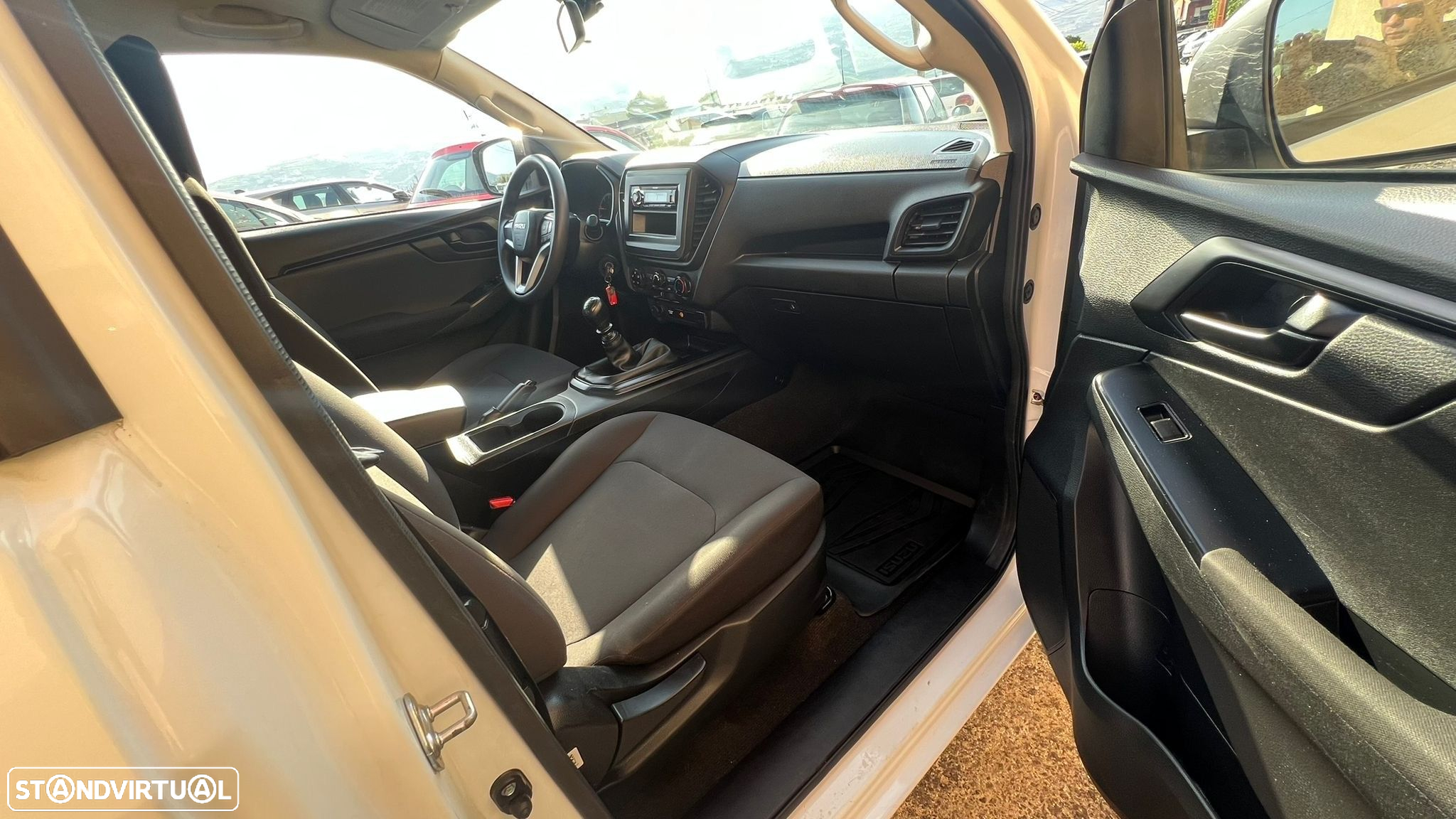 Isuzu D-Max - 4