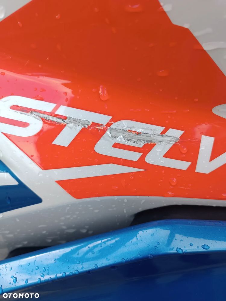 Moto Guzzi Stelvio - 4