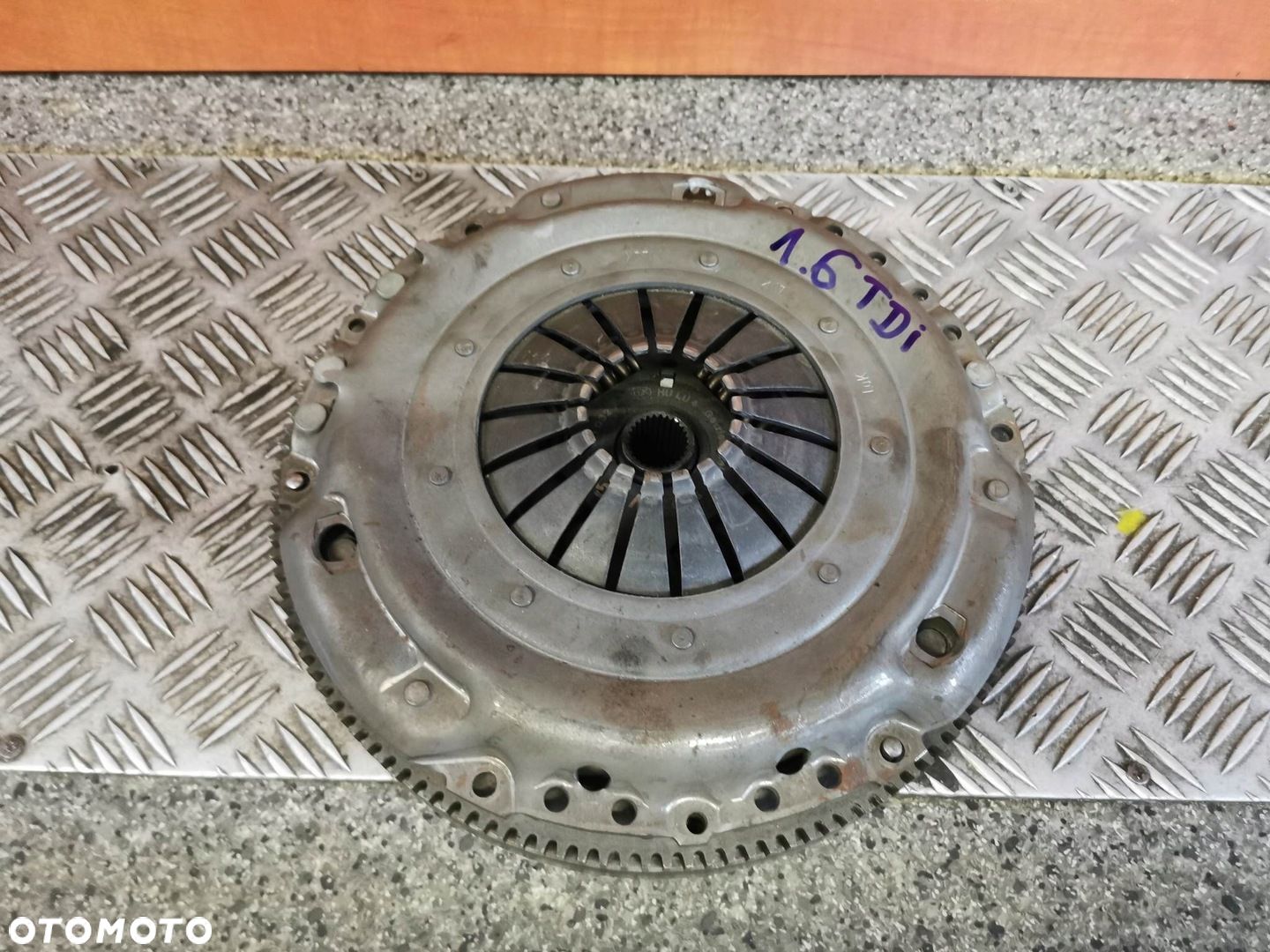 NOWE SPRZĘGŁO LUK 1.6 TDI OE 03L141032A 037105273C - 1