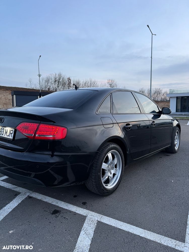 Audi A4 2.0 TDI Multitronic Avant - 7