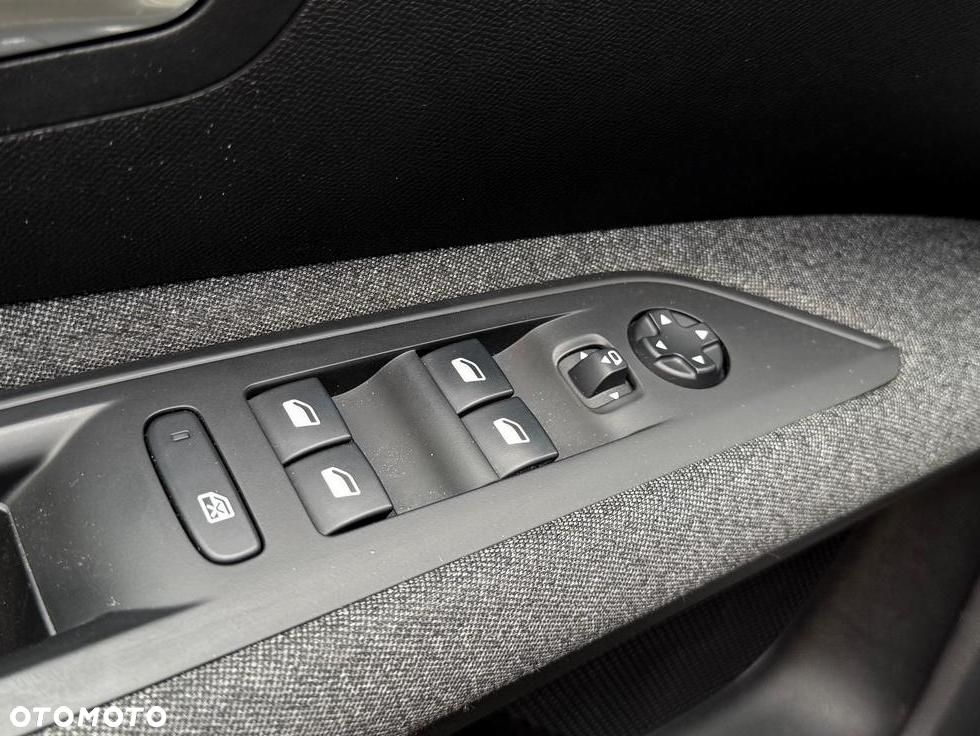 Peugeot 3008 - 38