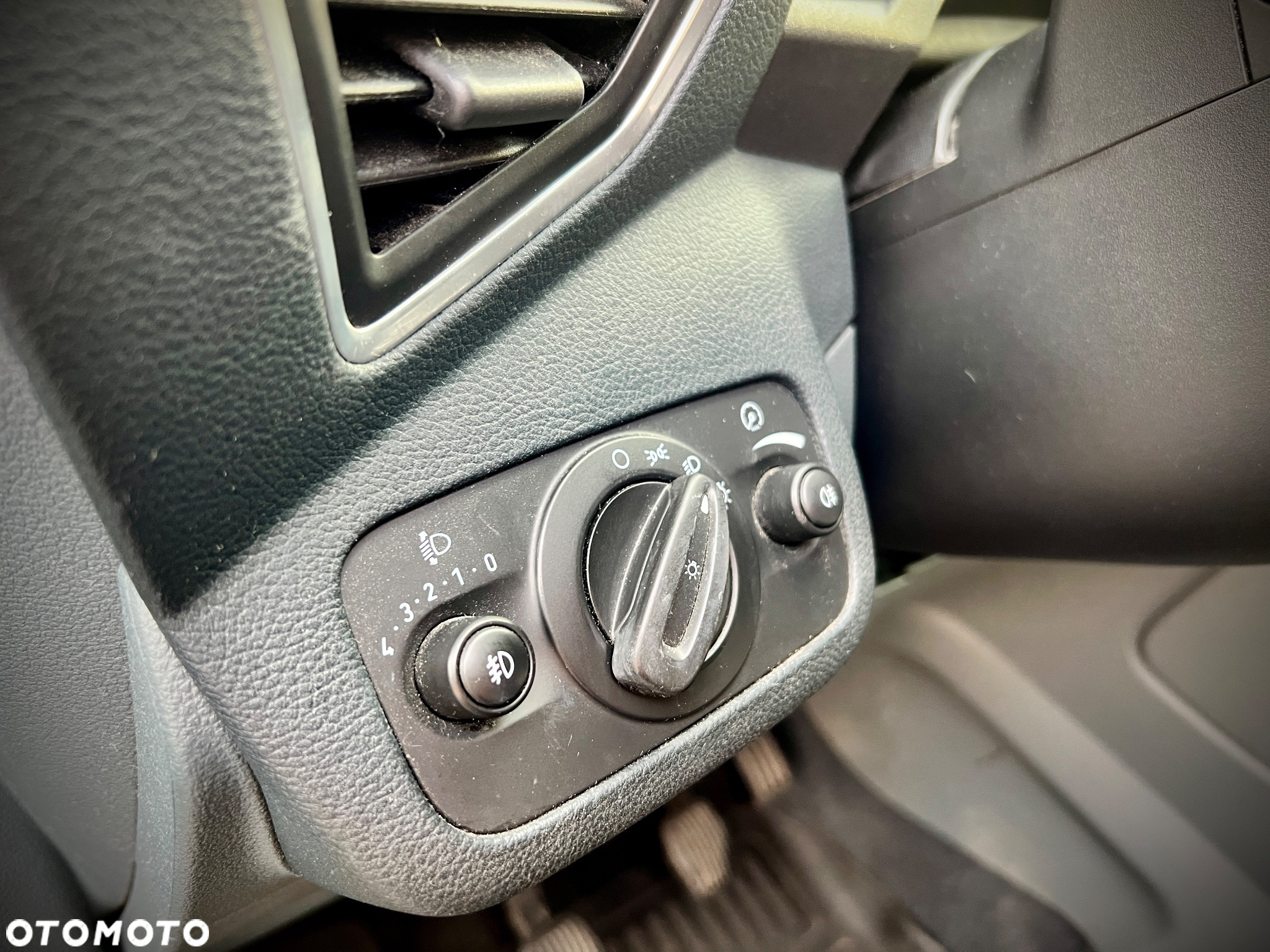 Ford C-MAX - 8