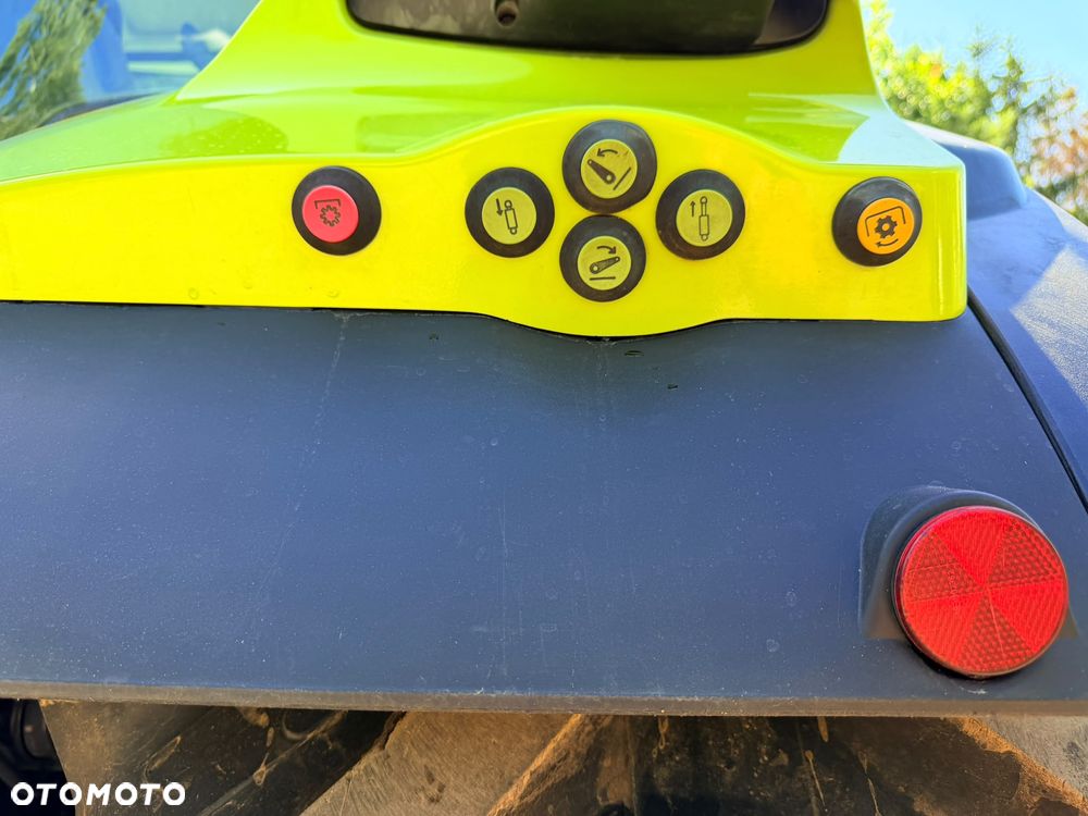 Claas Arion 650 CIS+ - 16