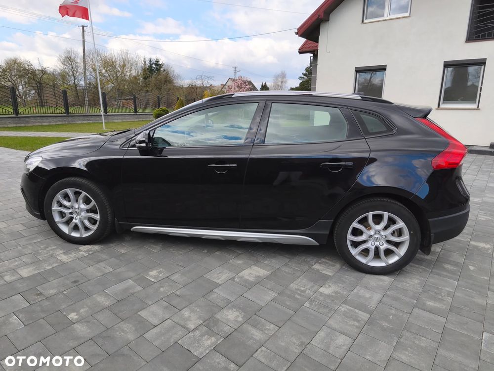 Volvo V40 T3 Drive-E Momentum - 4