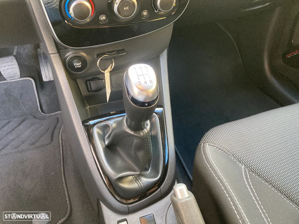 Renault Clio Sport Tourer Energy TCe 90 Start & Stop Dynamique - 24