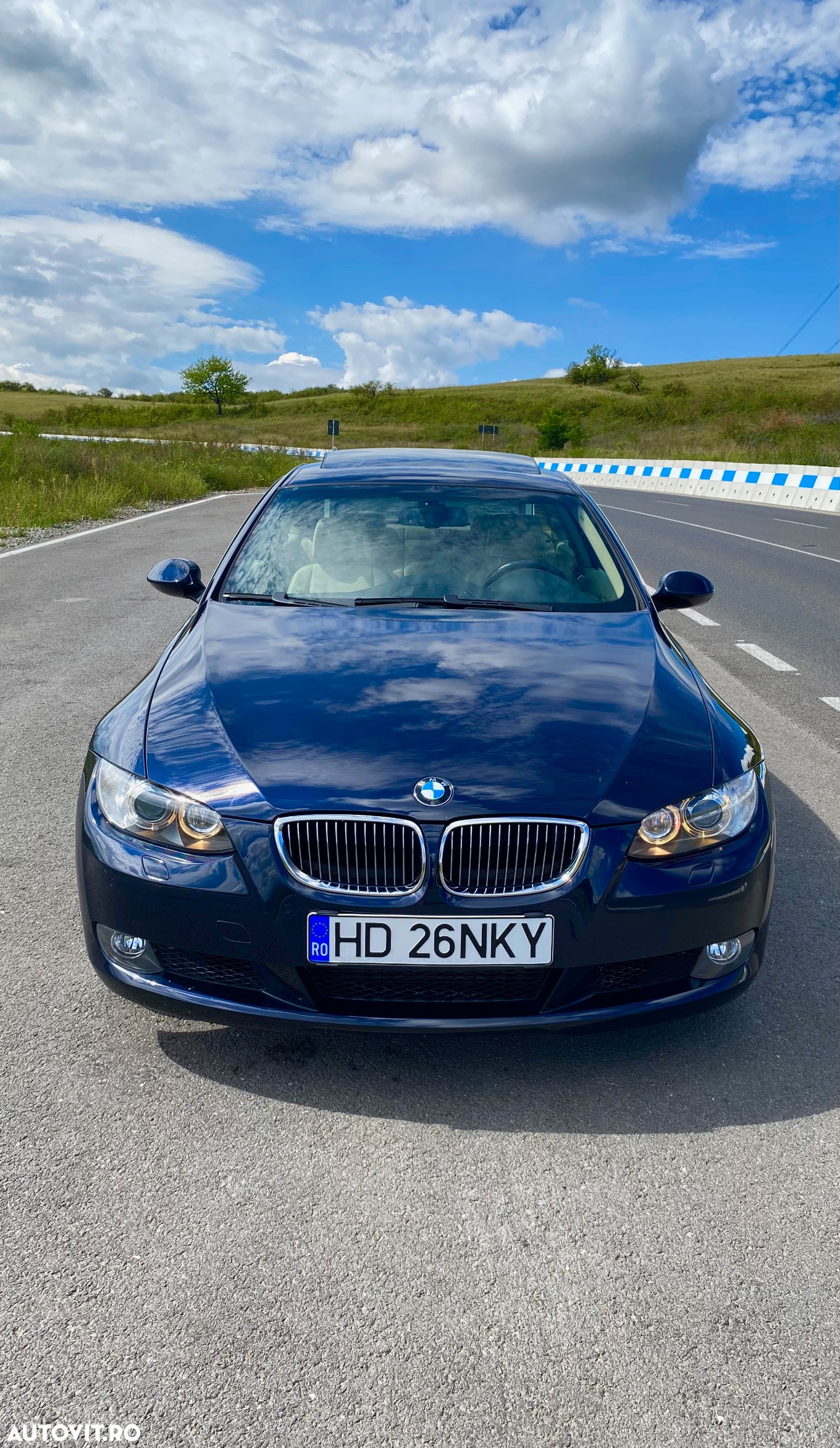 BMW Seria 3 330d Coupe - 2