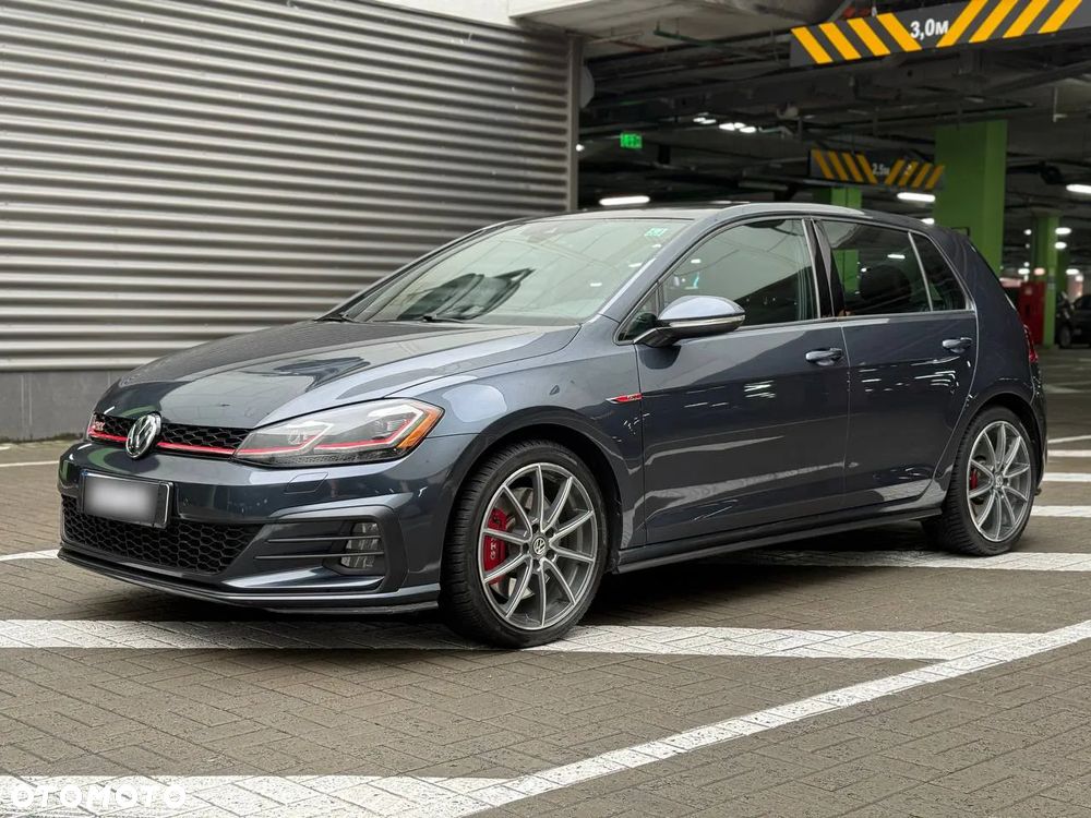 Volkswagen Golf GTI (BlueMotion Technology) DSG - 2