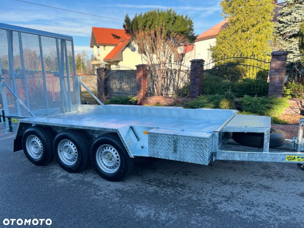 SAN-CAR Koparkowa - 5