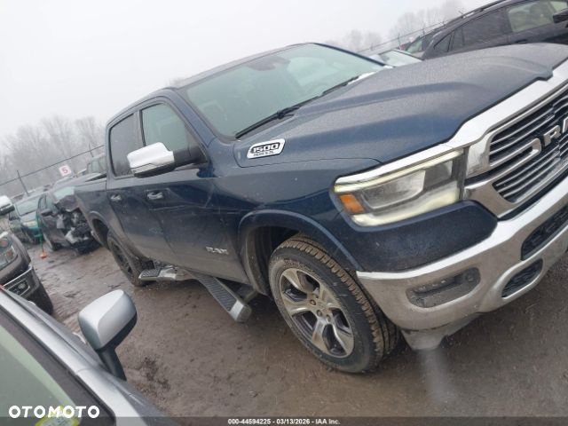 RAM 1500 5.7 Crew Cab Laramie - 8