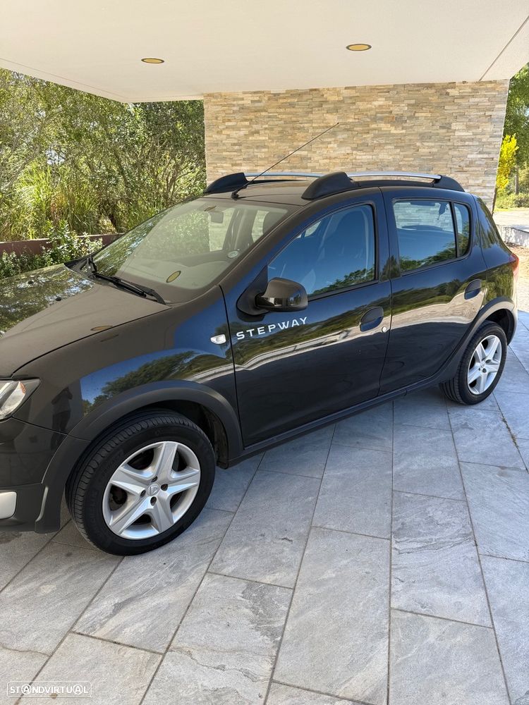 Dacia Sandero 0.9 TCe Stepway - 4
