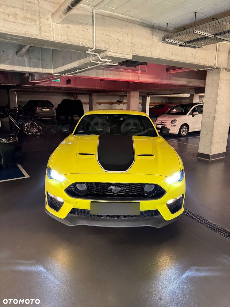 Ford Mustang - 21