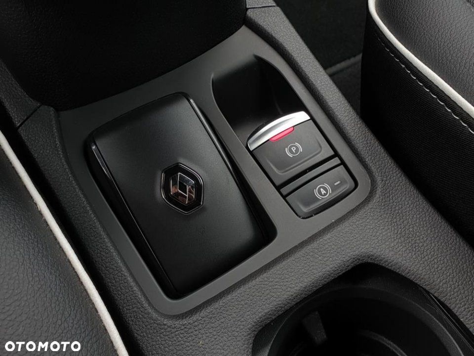 Renault Clio - 31