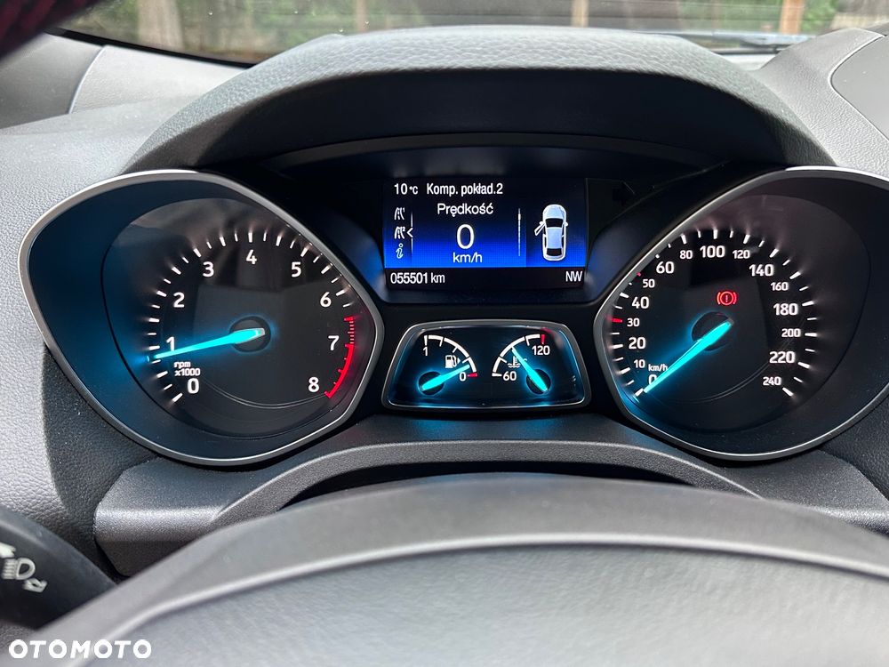 Ford Kuga 1.5 EcoBoost 2x4 ST-Line - 4