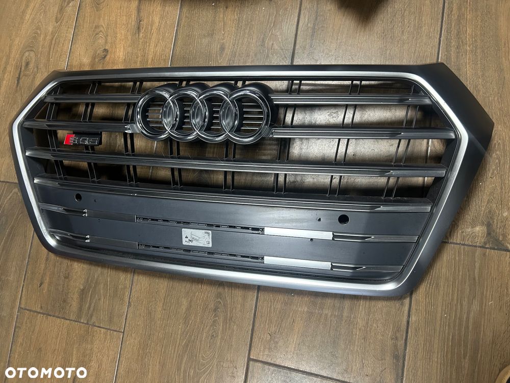 AUDI SQ5 80A ATRAPA GRILL 80A853651F IGLA ORG - 1