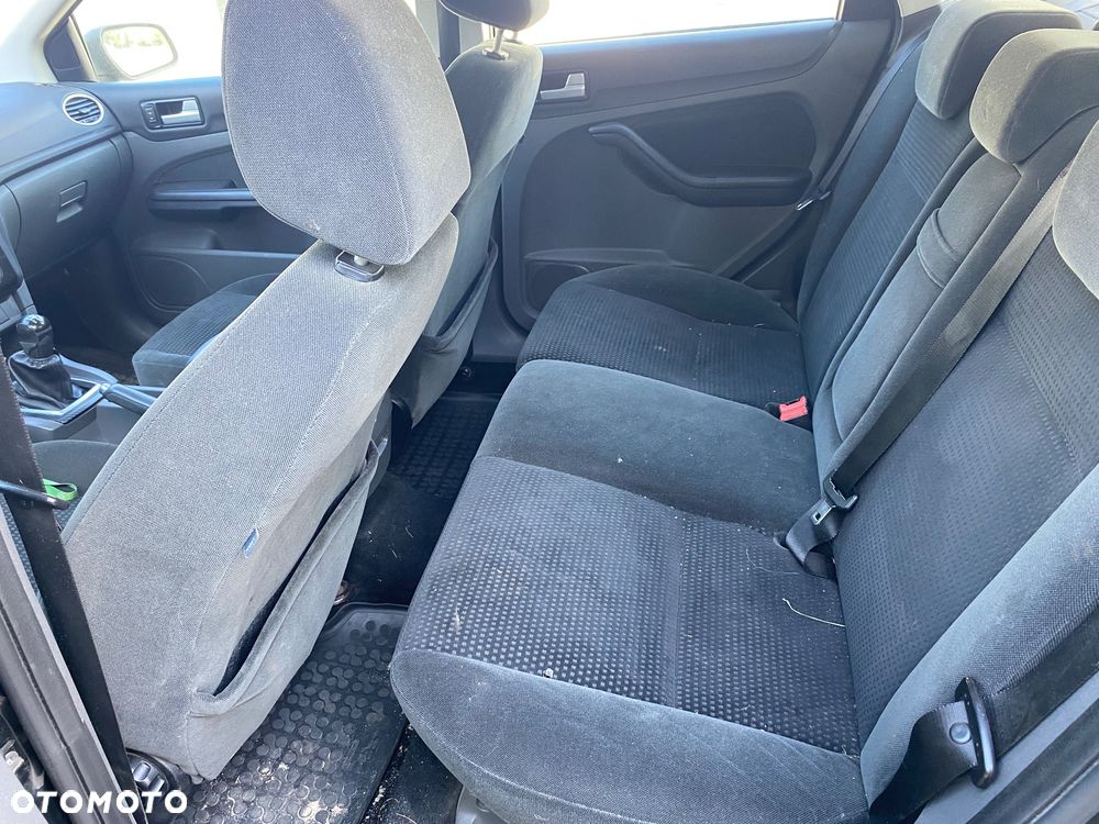 Ford Focus - 7