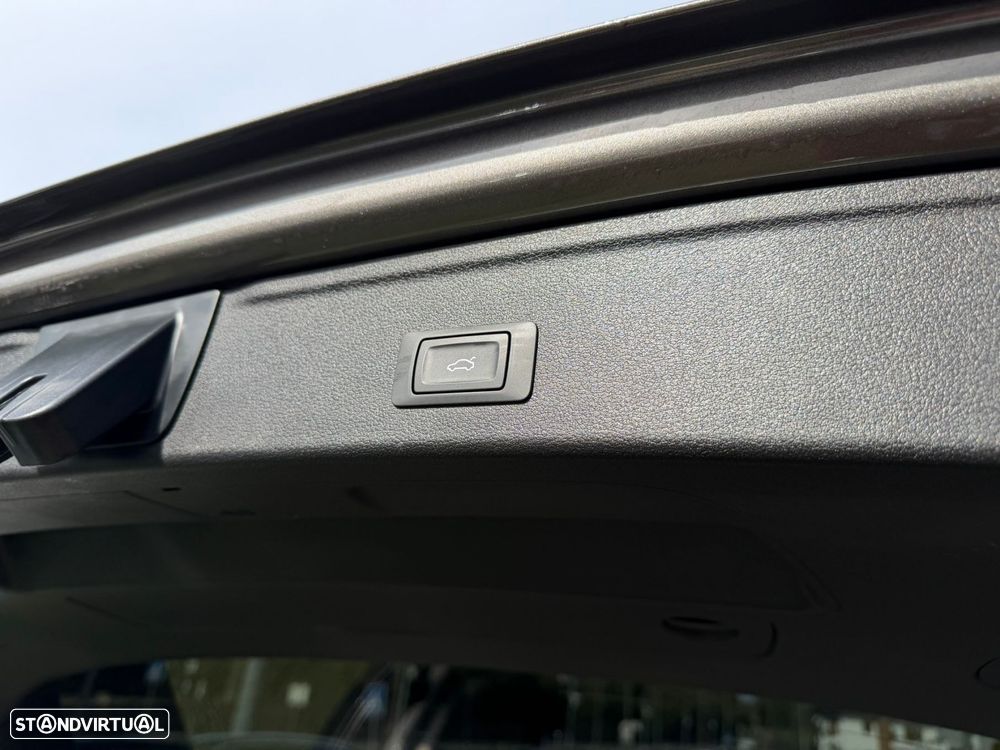 Audi A4 Avant 40 TDI Advanced S tronic - 48