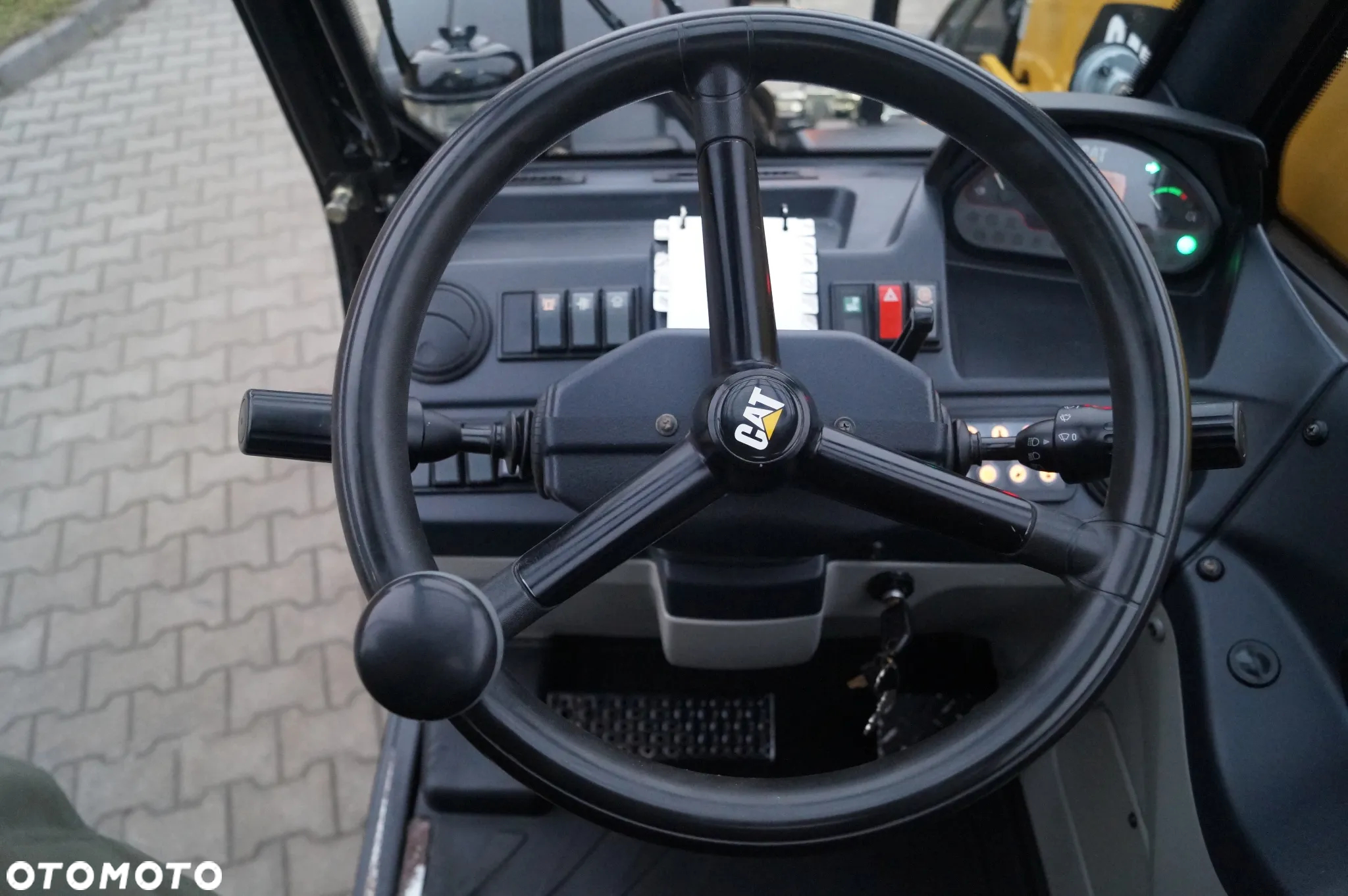 Caterpillar Cat TH 337C - 13