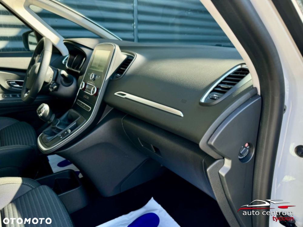 Renault Scenic - 39