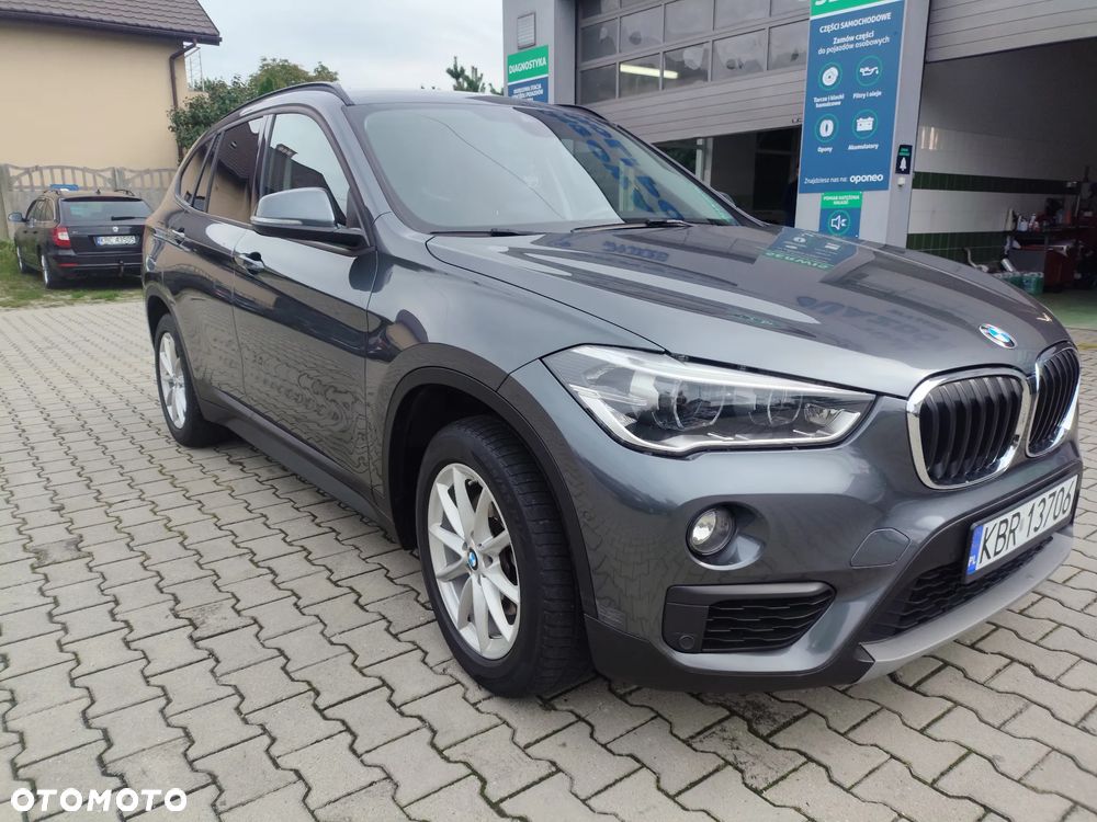 BMW X1 xDrive18d - 2