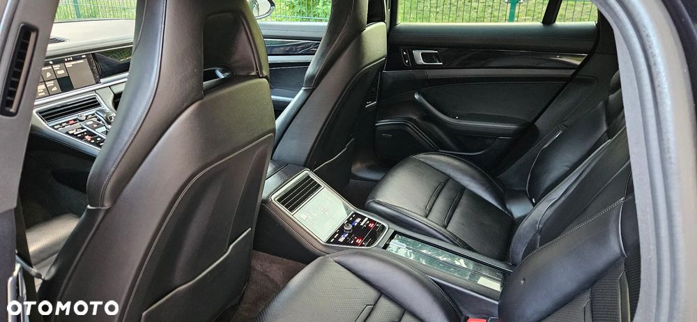 Porsche Panamera 4S Diesel - 34