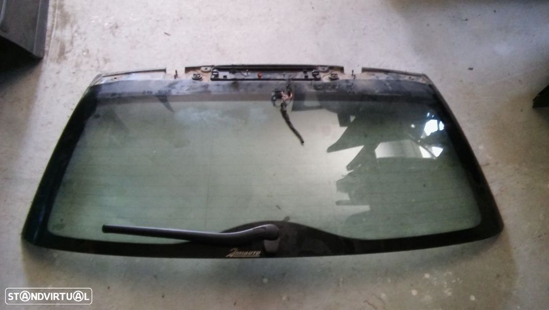 Vidro da mala bmw e61 - 1