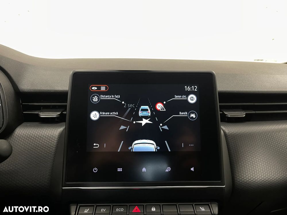 Renault Clio V E-Tech 145 Evolution - 15