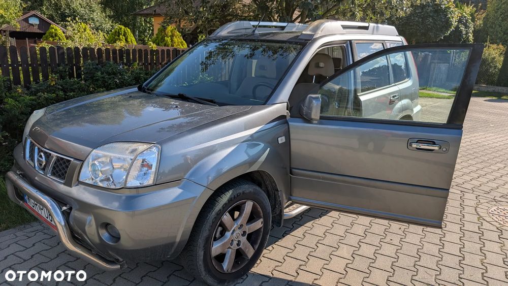 Nissan X-Trail 2.2 dCi 4x4 Columbia - 1