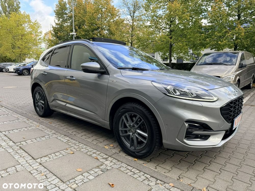 Ford Kuga - 4