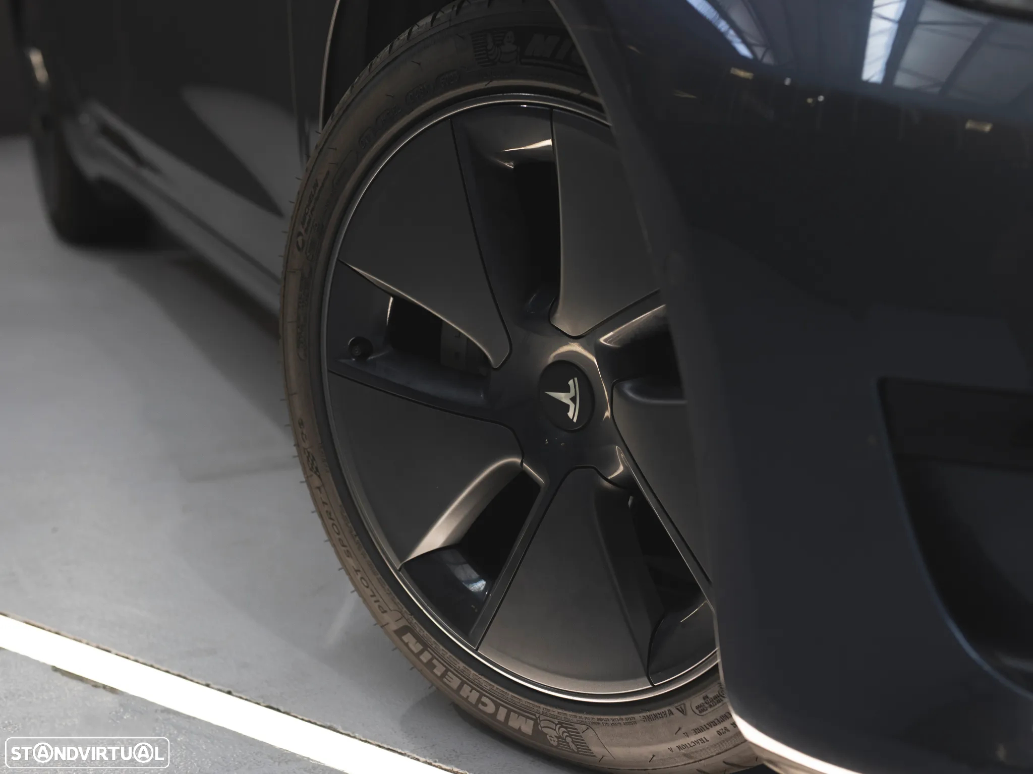 Tesla Model 3 Standard Range Plus RWD - 8