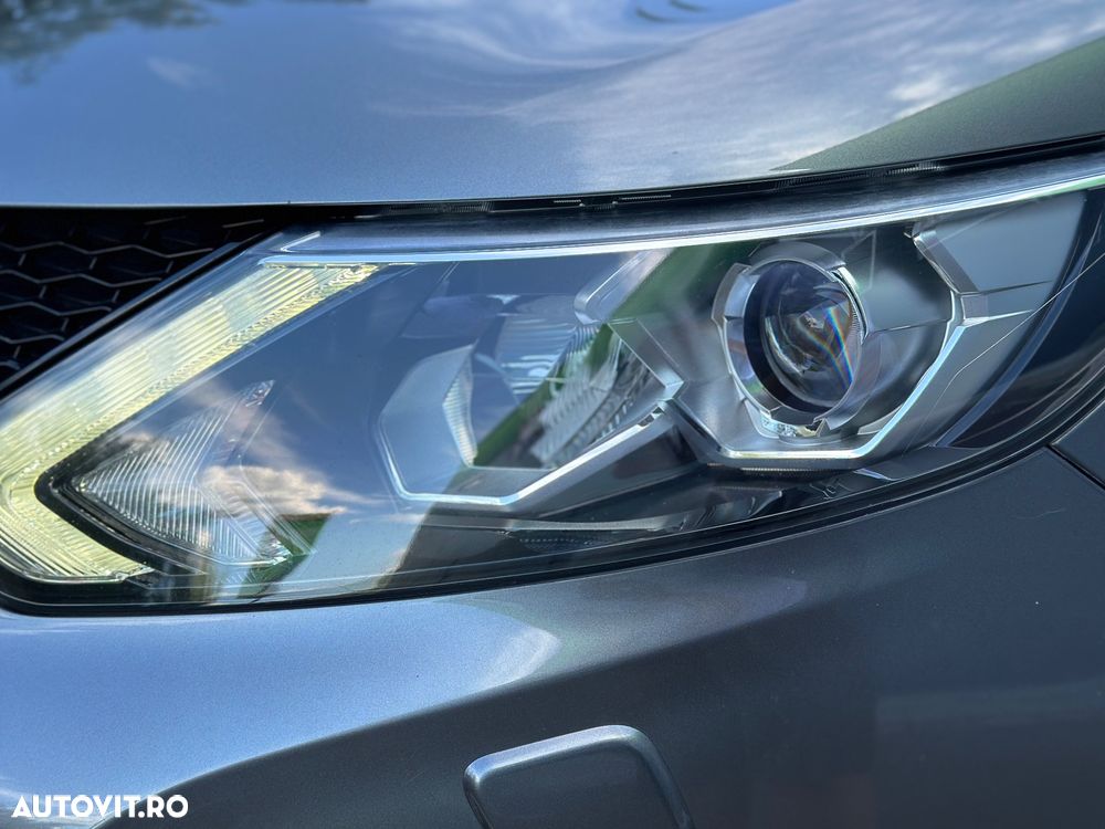 Nissan Qashqai 1.6 DIG-T TEKNA - 27