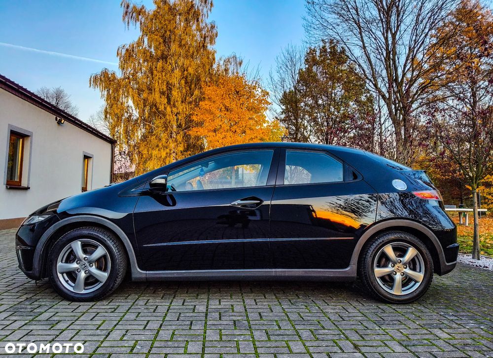 Honda Civic 1.4i Extra Edition - 10