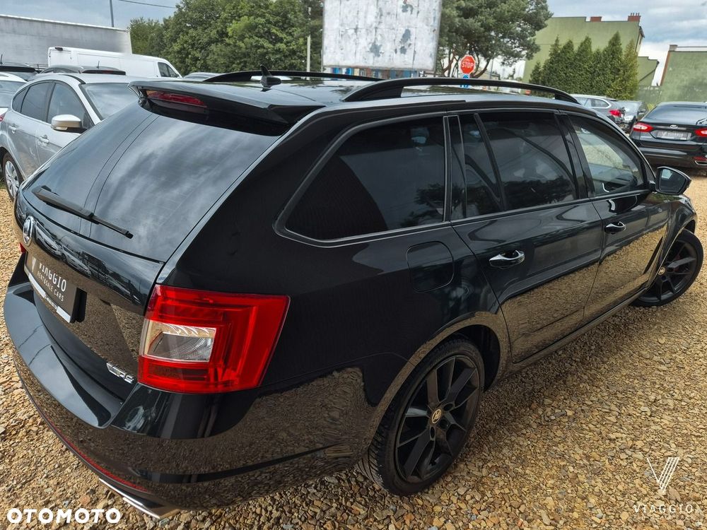 Skoda Octavia 2.0 TDI (Green tec) 4x4 DSG RS - 3