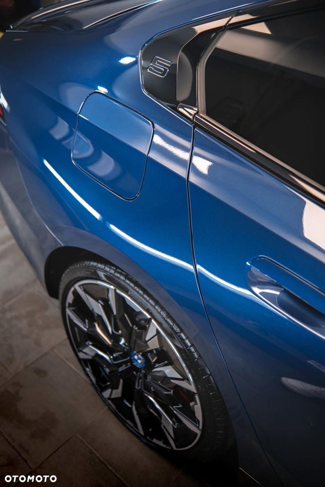 BMW Seria 5 550e xDrive PHEV M Sport - 7