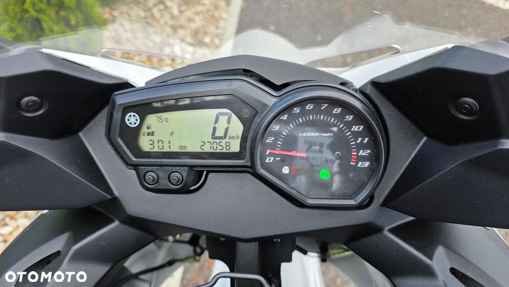 Yamaha XJ - 19