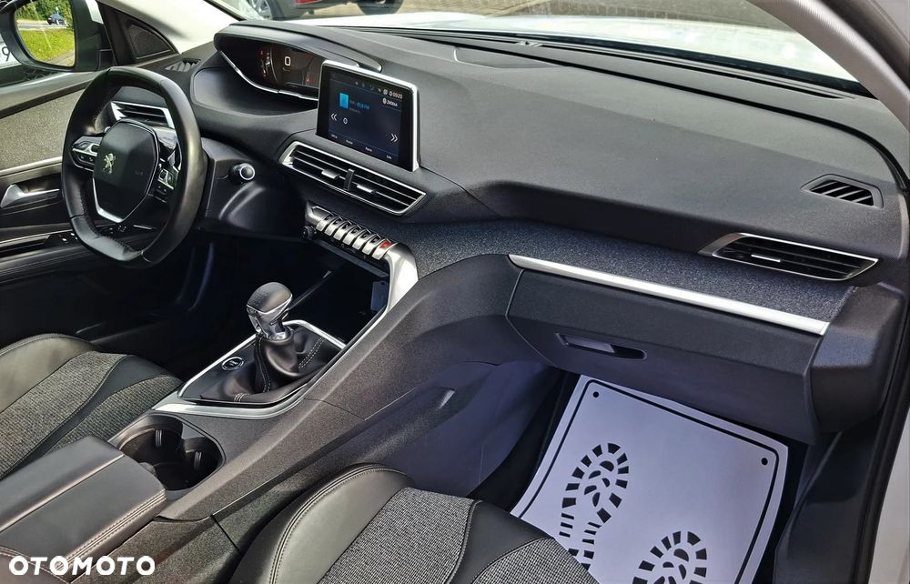 Peugeot 3008 BlueHDi 130 Stop & Start Allure - 25