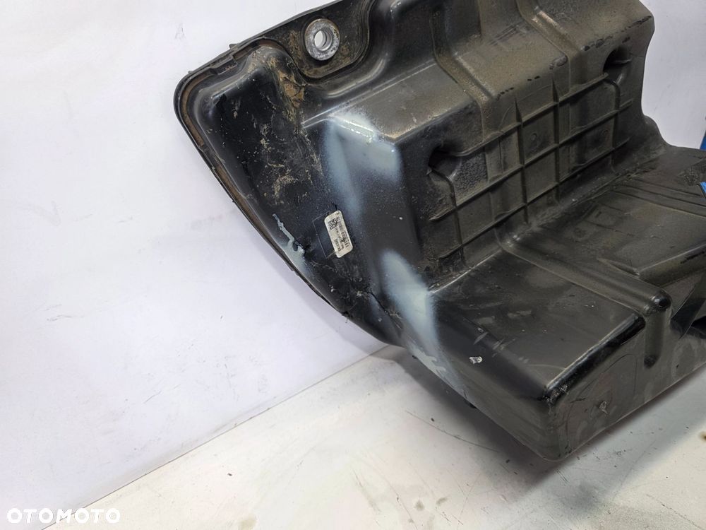 ZBIORNIK POMPA PŁYNU ADBLUE AUDI A4 B9 A5 8W 8W0131878BS 8W0131969M - 3