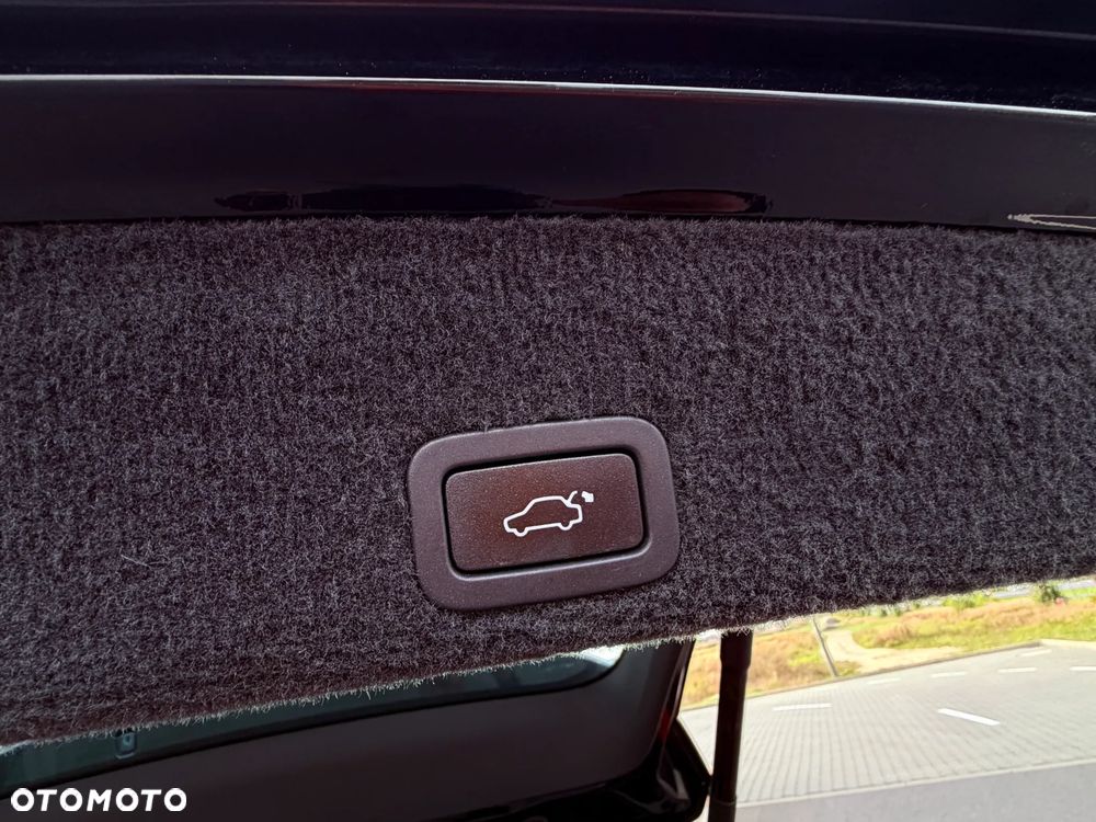 Volvo XC 60 D3 Momentum - 33