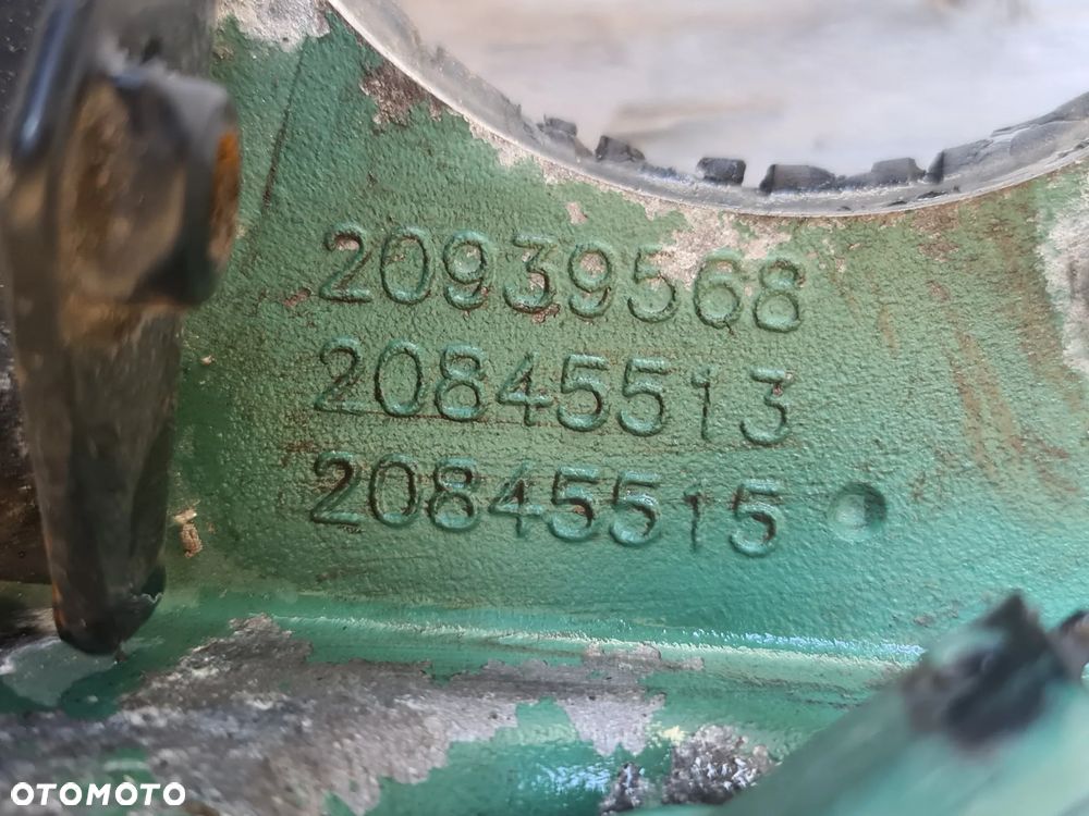 Obudowa sprzęgła koła zamachowego VOLVO D9 - 2