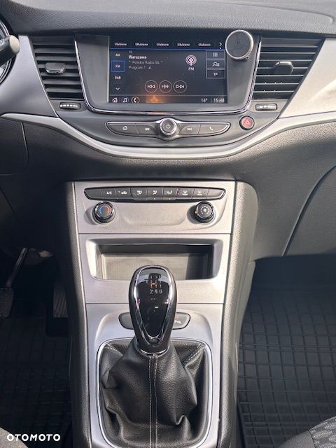 Opel Astra 1.2 T Edition S&S - 22