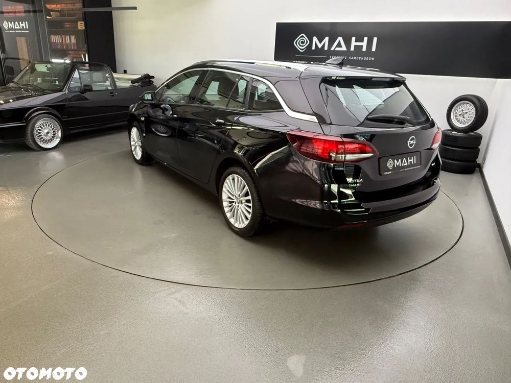 Opel Astra 1.6 D (CDTI) Start/Stop Innovation - 9