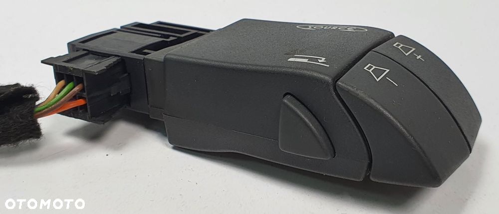 PRZYCISK MULTIFUNKCJI RADIA RENAULT TRAFIC II 8200009040 - 2