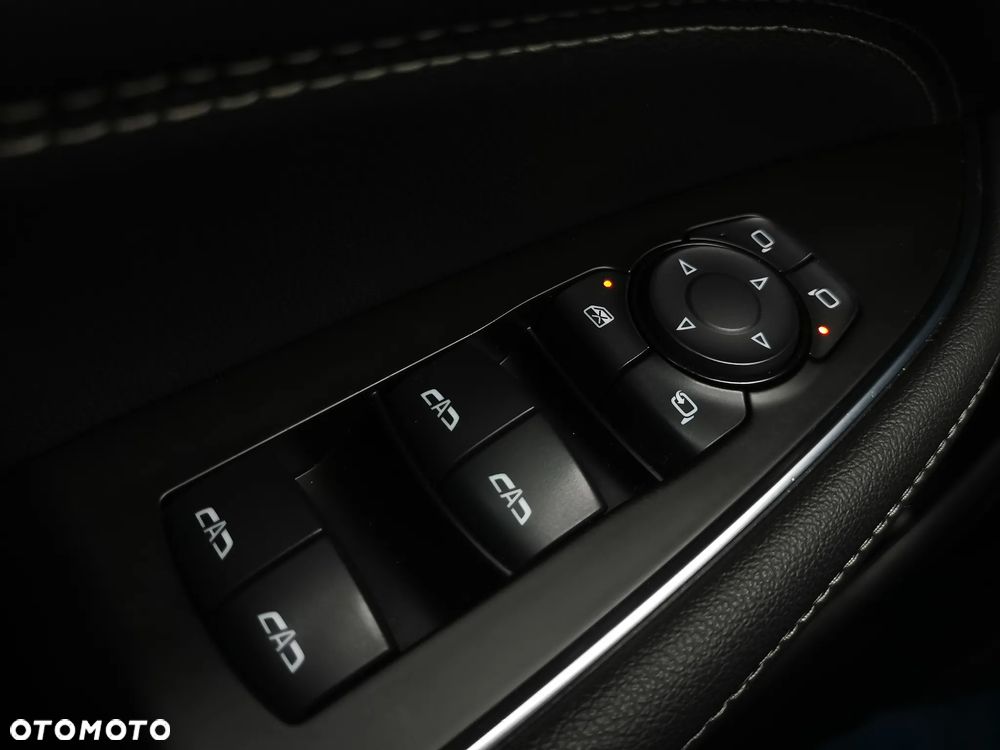 Opel Insignia 1.5 T Elite S&S - 31