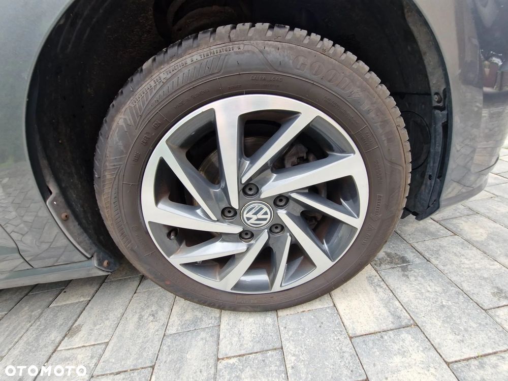 Volkswagen Golf 1.4 TSI Sound - 18