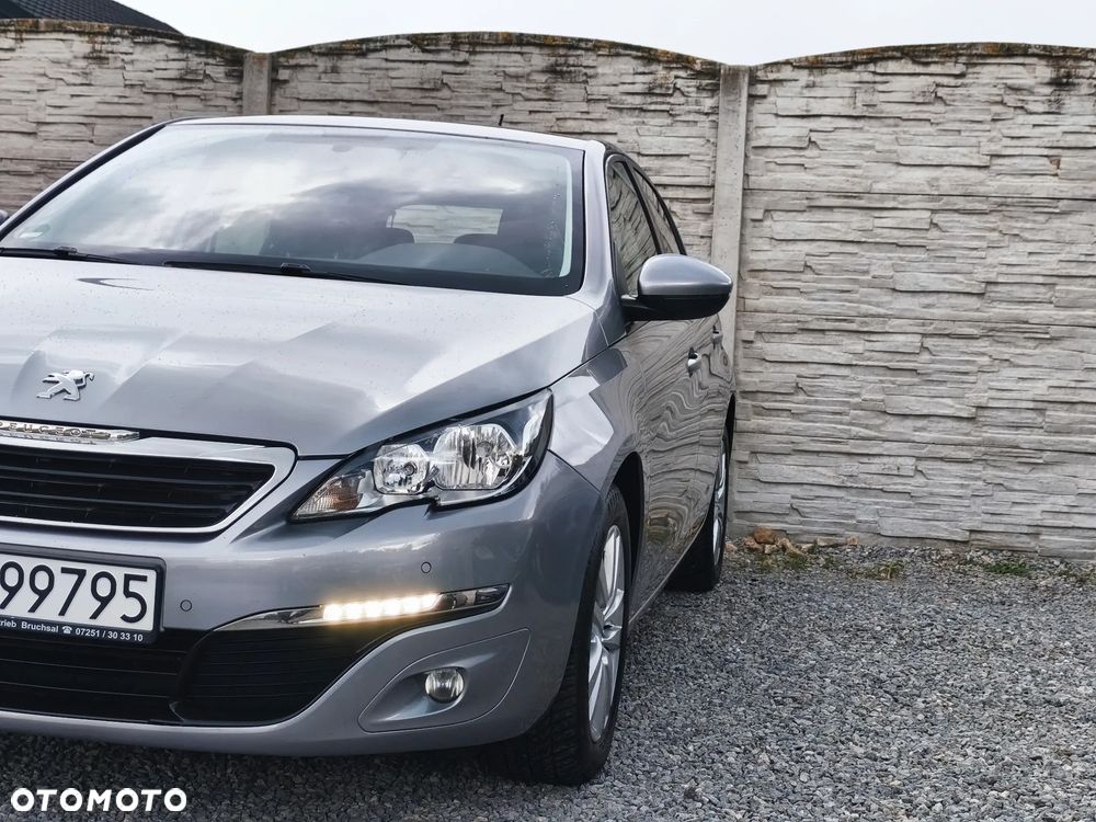 Peugeot 308 BlueHDi 120 EAT6 Stop & Start Allure - 19