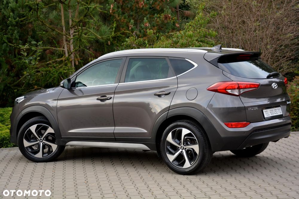 Hyundai Tucson - 16